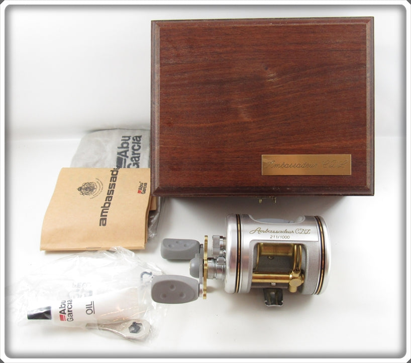 Abu Garcia Limited Edition Ambassadeur 5600 CDL Reel In Wood Box