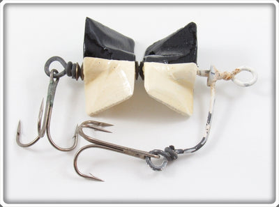 Vintage O.C. Schaefer Black & White Turbulent Excitor Lure