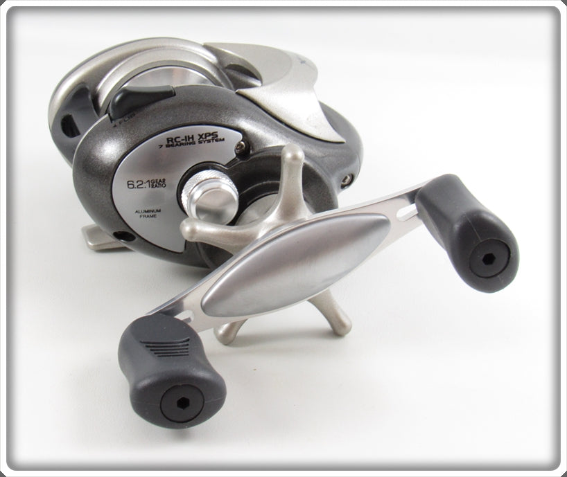 Bass Pro Shops RC-IH XPS Rick Clunn Signature Series Baitcasting Reel ...