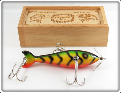 Musky Dan Fire Tiger Large Three Hook Minnow In Box