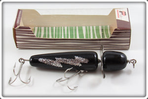 Vintage Pflueger Black Silver Lightning Bolt Musky Globe In Box