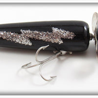 Pflueger Black Silver Lightning Bolt Musky Globe In Box