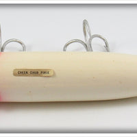 Creek Chub White Red Eye Shadow Giant Pikie In 6025 Box