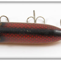 Heddon Red Scale Head On Basser 8509H