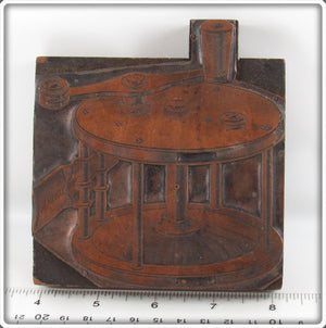 Vintage Hendryx Bastcasting Reel Large Printer's Block