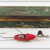 Al Foss Red & White Oriental Wiggler Lure In Green Tin