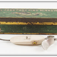 Al Foss Solid White Oriental Wiggler No. 3 Lure In Green Tin