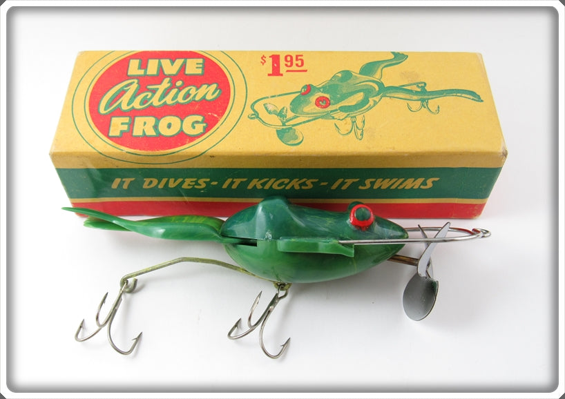 antique fishing lures frogs DOVER, NEW JERSEY F.S. BURROUGHS & COMPANY CROAKER FROG LURE RARE RATTLER Building upon the original Wobbletron Frog Vintage PAW PAW Wotta FROG
