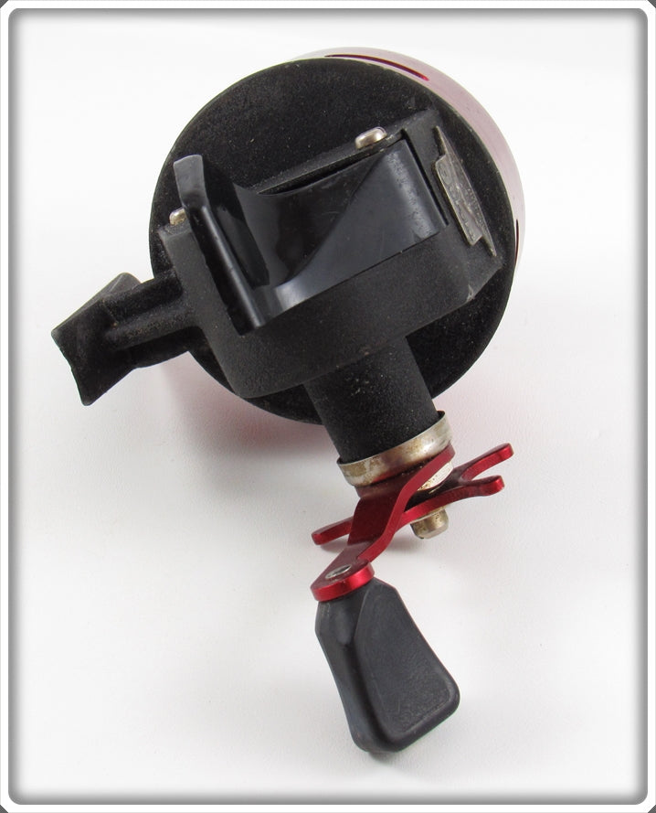 Abu Garcia Red Abu-Matic 170 Closed Face Spin Casting Reel For Sale Abu Garcia Red Abu-Matic 170 Closed Face Spin Casting Reel For Sale