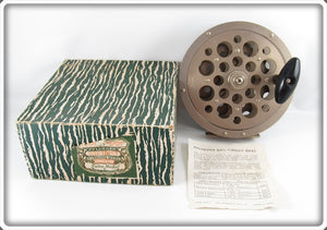 Vintage Pflueger Sal-Trout 1558 Salmon Trout Reel In Box