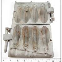 Penn Sinker Mold Pair