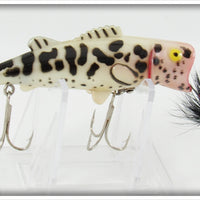 Buckeye Bait Corp White Coachdog Bug N Bass In Box No. 7
