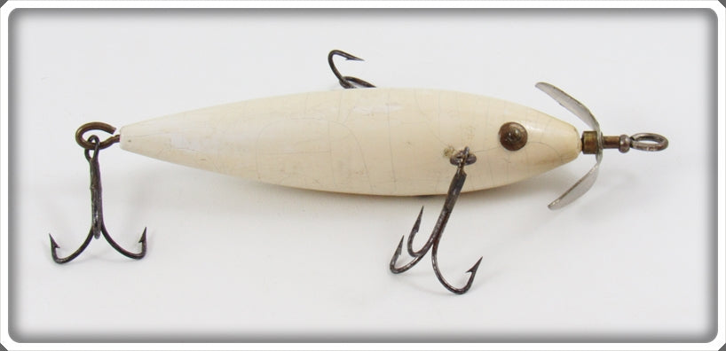 Pflueger Solid White Competitor Minnow