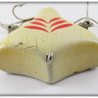 Howe's Red & White Vacuum Bait In Tin