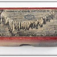 UTK Yellow Gold Spots Success Spinner In Box