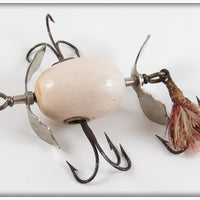 Shakespeare Solid White Whirlwind Spinner