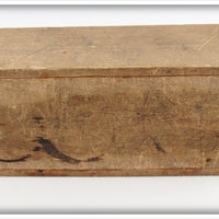 James Heddon & Sons Fancy Back The Dowagiac Minnow No. 150 Wood Box
