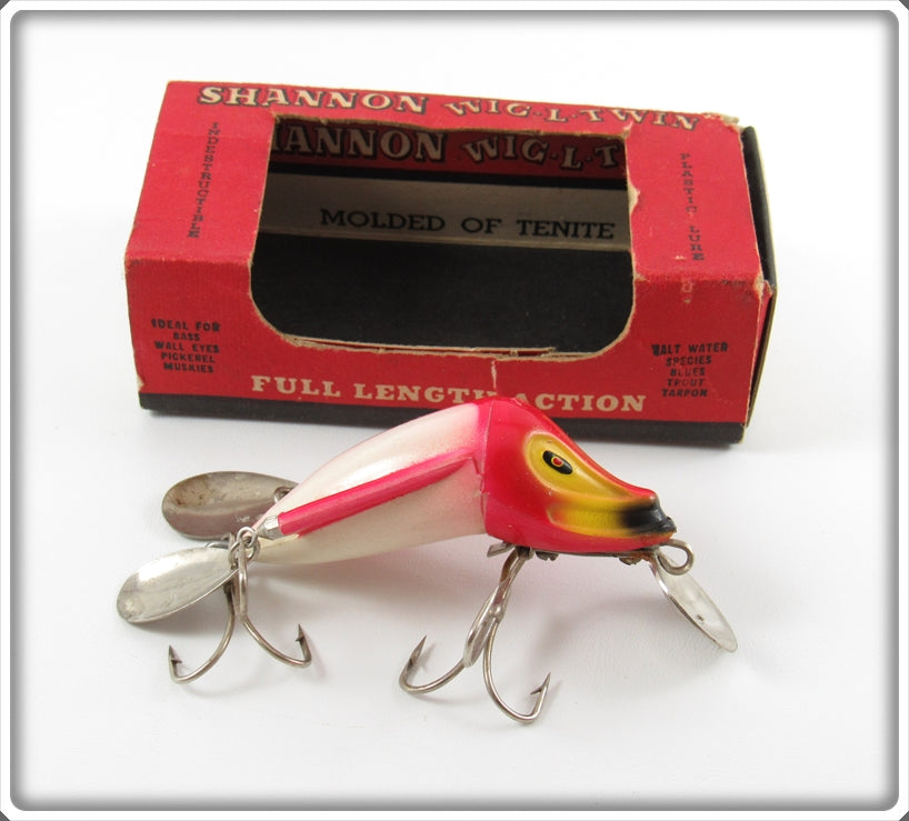 Vintage W. J. Jamison Red & White Wig L Twin Lure In Box 1800 For Sale Vintage W. J. Jamison Red & White Wig L Twin Lure In Box 1800 For Sale