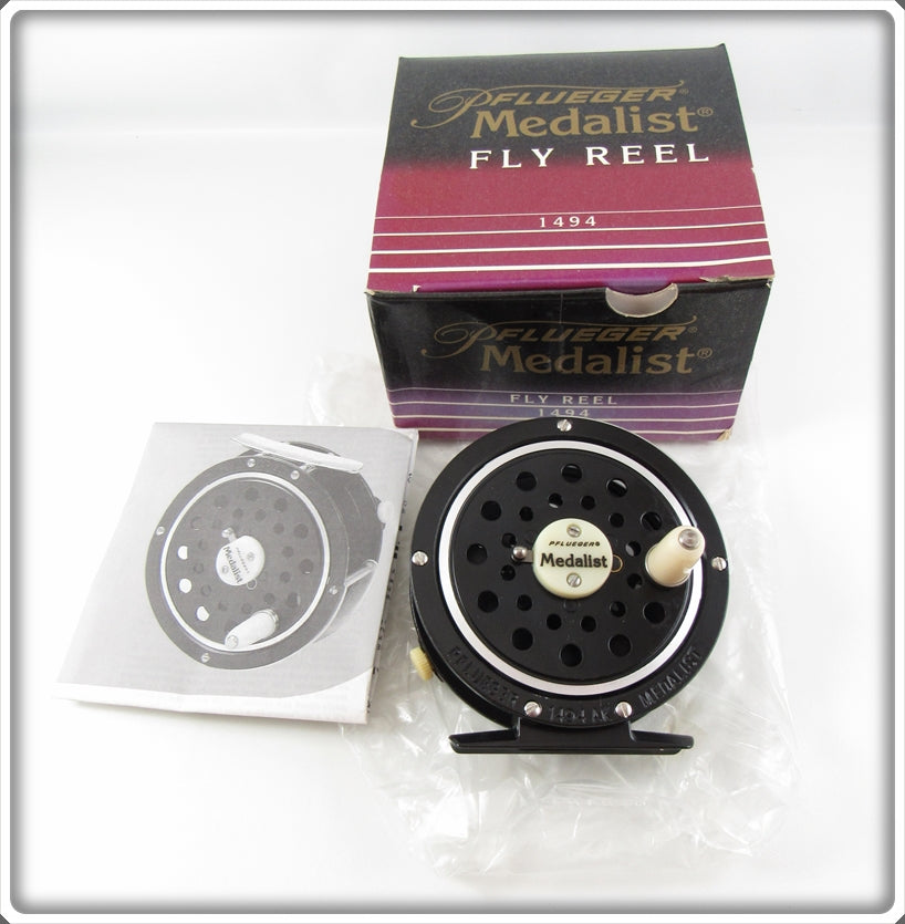 Pflueger Medalist 1494 Fly Reel In Box