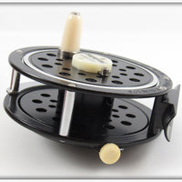 Pflueger Medalist 1494 Fly Reel In Box