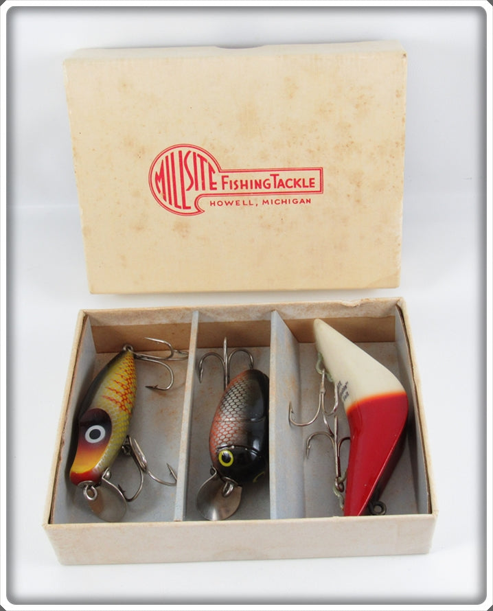 daily double fishing lure Millsite Dealer Box With Daily Double, Rattle Bug, & 500-T Series Lure