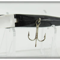 Leon Tackle Co Black Chase A Bug In Box